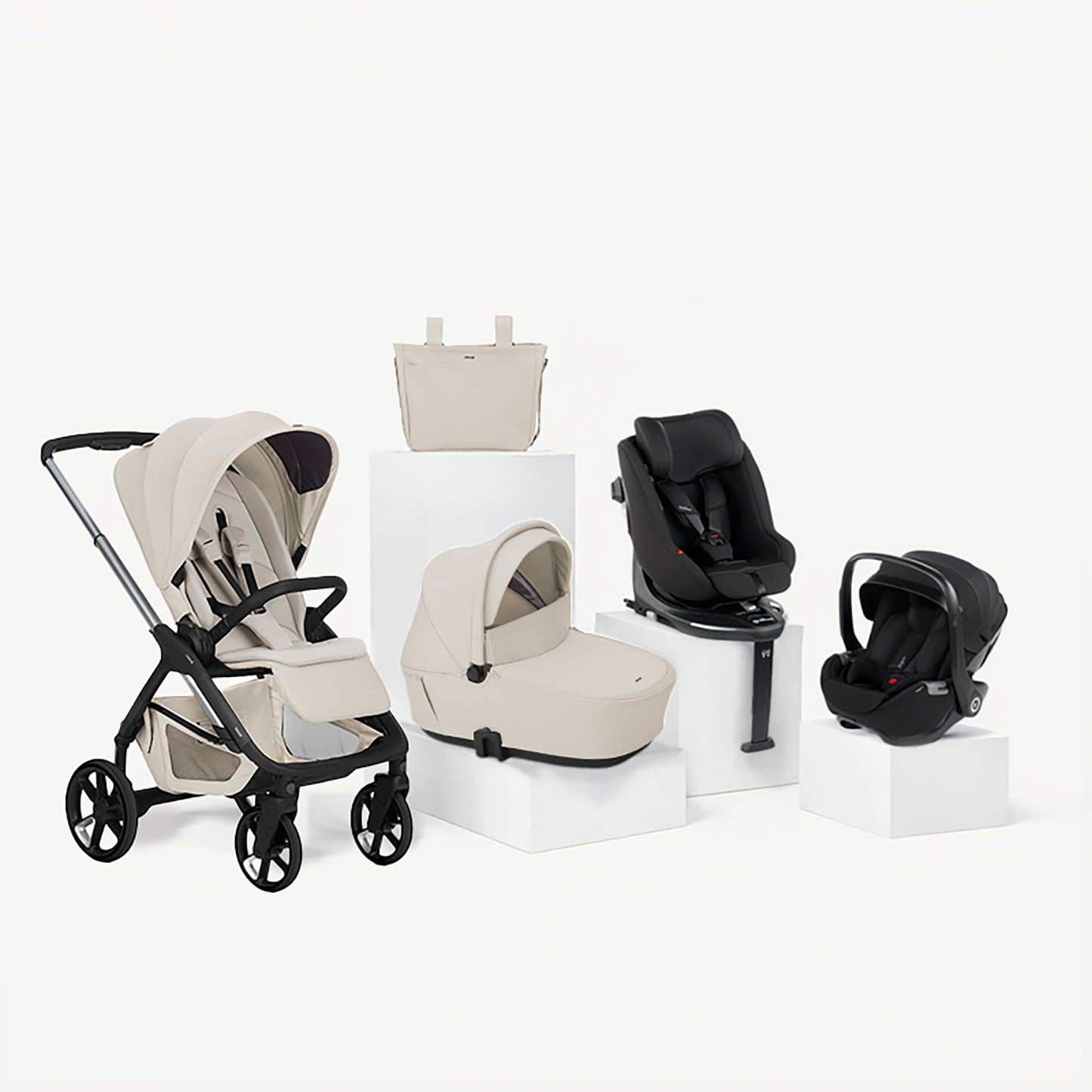 Jane Fully Equipped Keep 2 + Sleep + Kombibaby + base Kombi + Kombikid U88 SAND II
