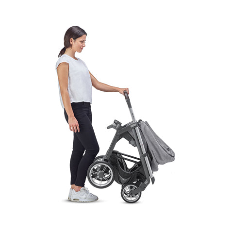 Inglesina Passeggino Aptica PLATINUM GREY